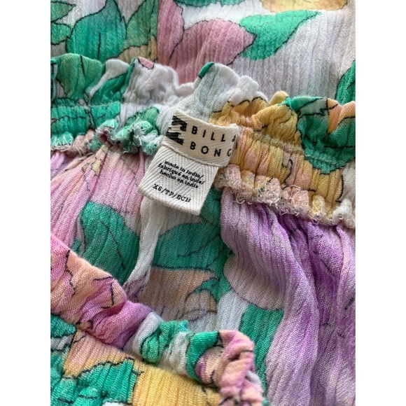 XS | Billabong | cute summer beach romper - Picture 9 of 11